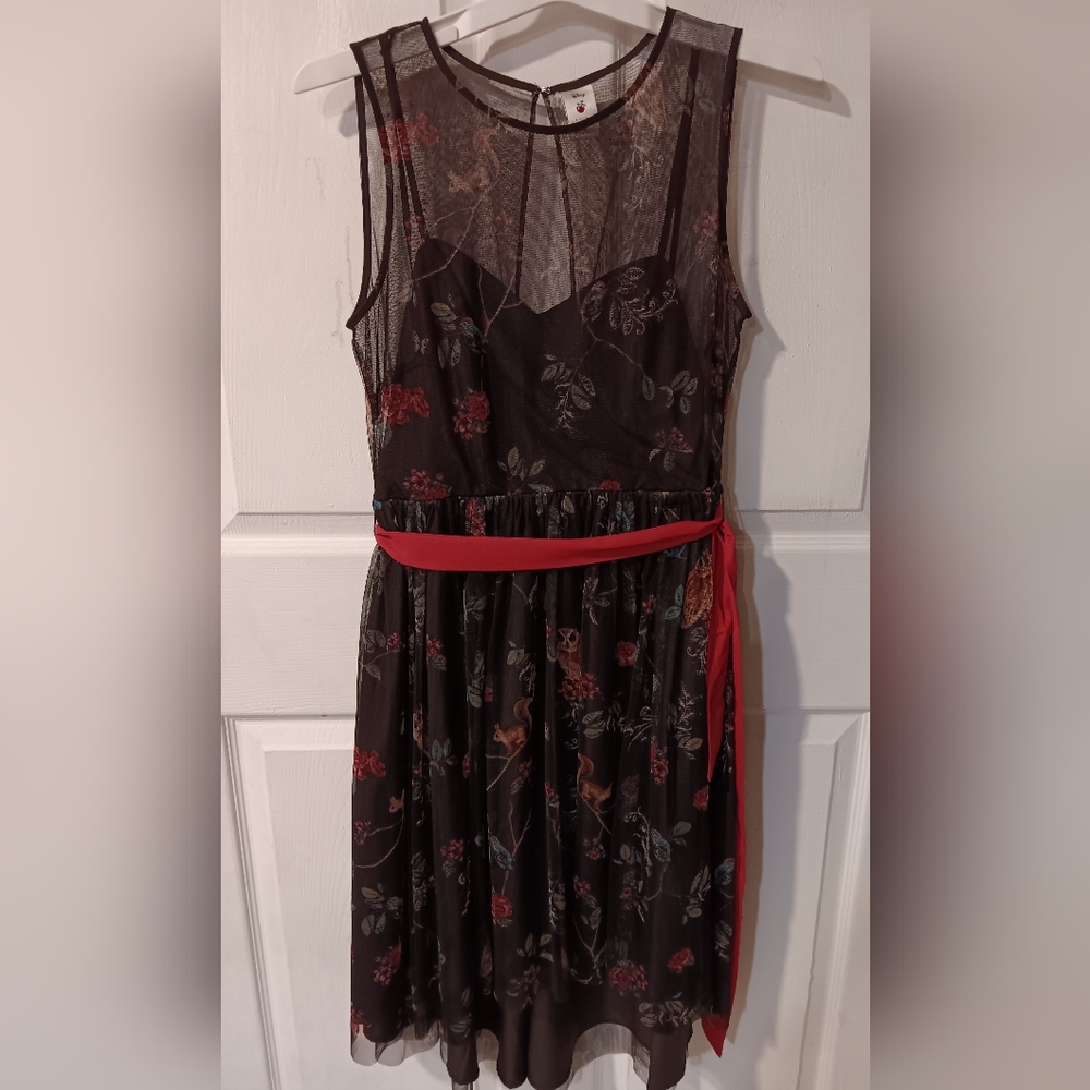 Juniors Black with red Dress